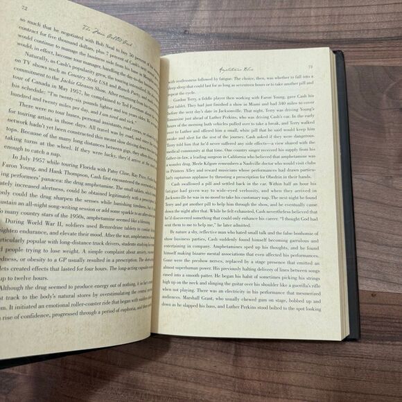 The Man Called Cash Vintage Biography Music Book Hardcover Steve Turner - Picture 3 of 3